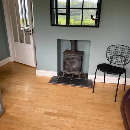 Cosy Family Near Atlantic Views *